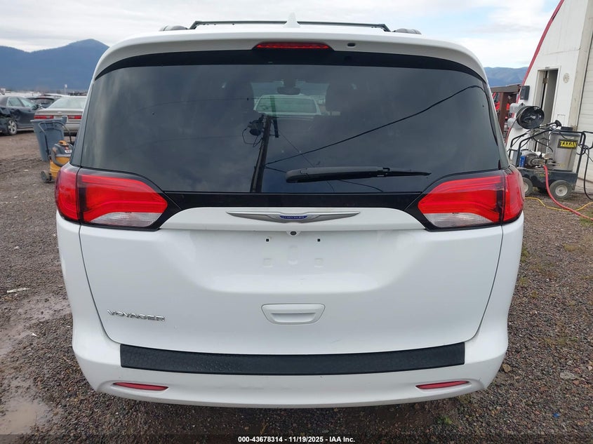 2020 Chrysler Voyager Lxi VIN: 2C4RC1DG4LR261279 Lot: 43678314