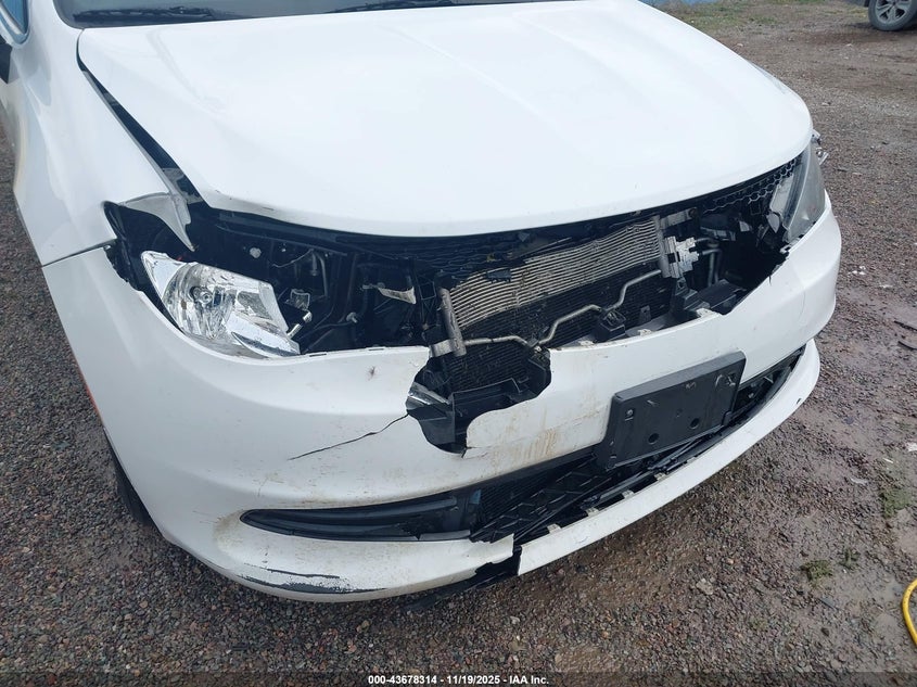 2020 Chrysler Voyager Lxi VIN: 2C4RC1DG4LR261279 Lot: 43678314