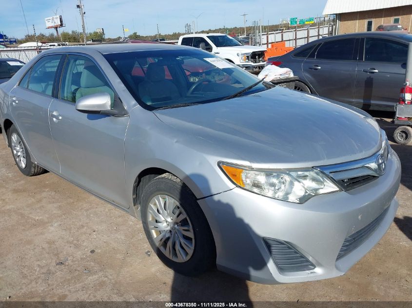 TOYOTA CAMRY LE