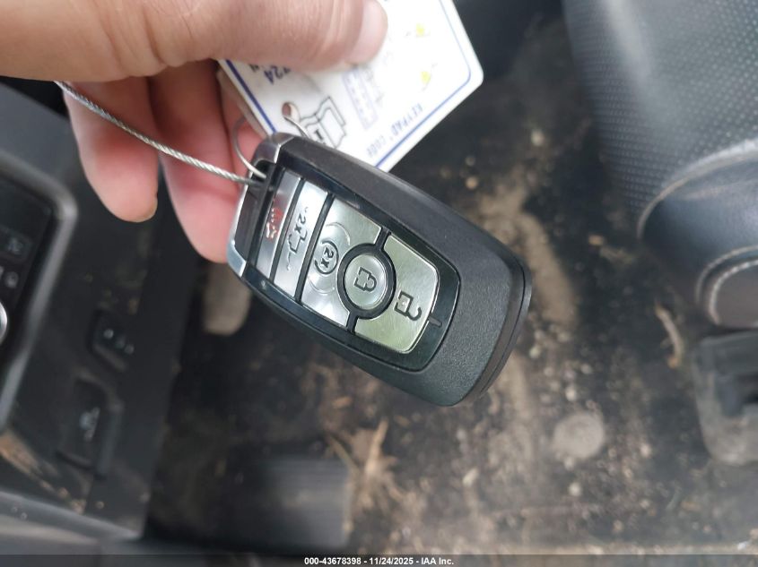 2024 Ford F-350 Lariat VIN: 1FT8W3BT7REE68589 Lot: 43678398