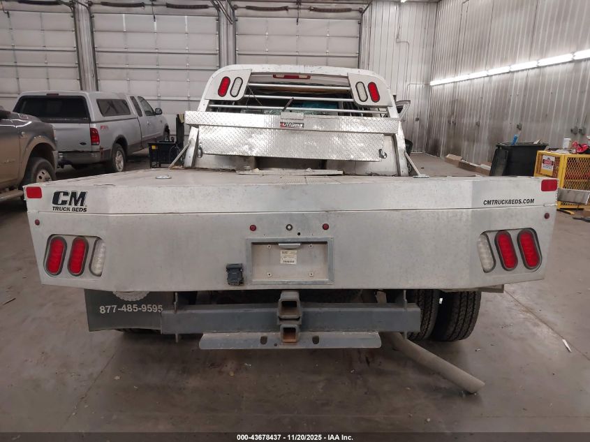 2004 Chevrolet Silverado 3500 Work Truck VIN: 1GCJK33214F226726 Lot: 43678437