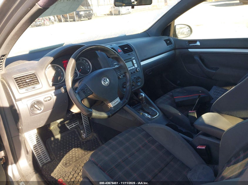 WVWFV71K79W098863 2009 VOLKSWAGEN GTI photo no. 5