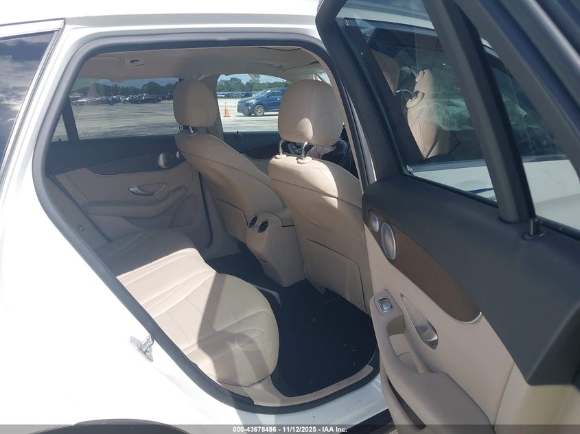 2018 Mercedes-Benz Glc 300 4Matic VIN: WDC0G4KB7JV022349 Lot: 43678486