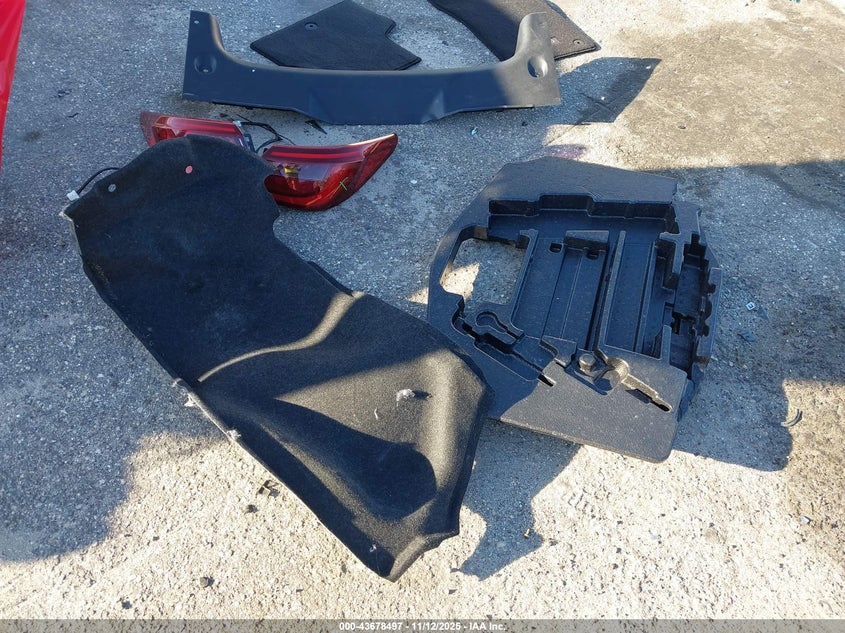 2019 Infiniti Q50 3.0T Luxe VIN: JN1EV7APXKM516649 Lot: 43678497