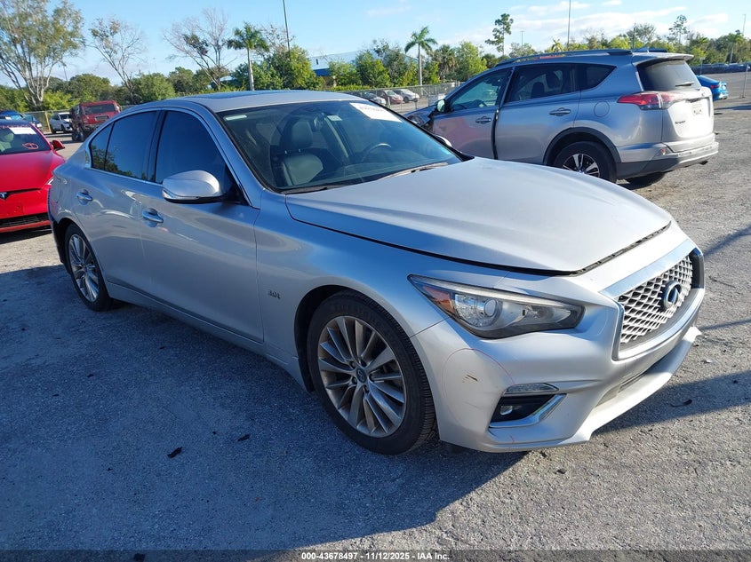 2019 INFINITI Q50 3.0T LUXE - JN1EV7APXKM516649