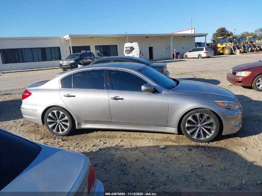 2013 Hyundai Genesis 5.0 R-Spec VIN: KMHGC4DHXDU220334 Lot: 43678509