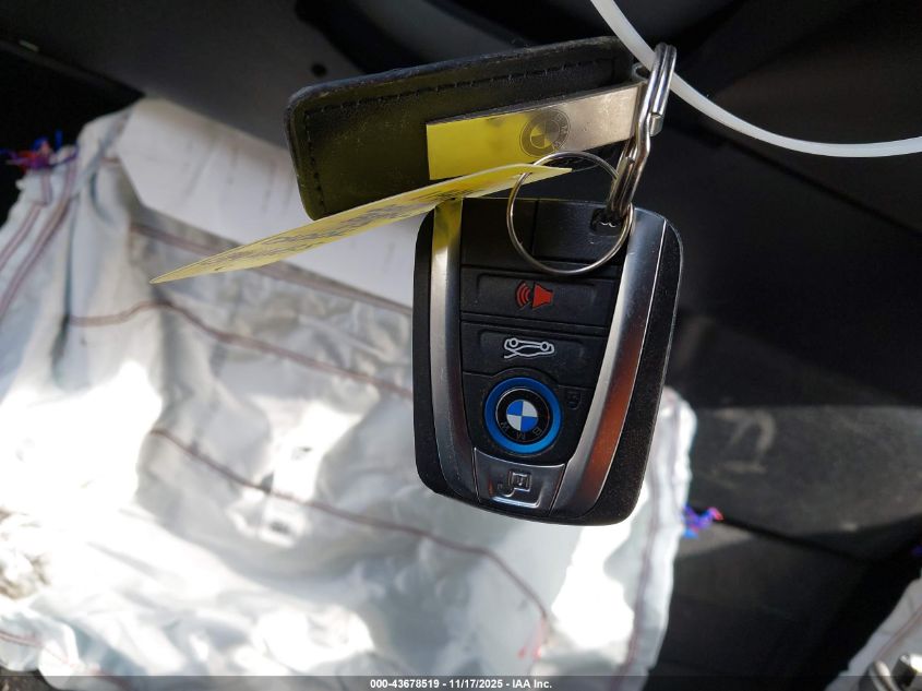 2017 BMW I3 94 Ah W/Range Extender VIN: WBY1Z8C31HV891685 Lot: 43678519