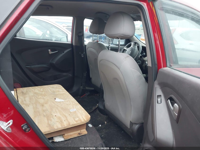 KM8JT3AB3BU198903 2011 HYUNDAI TUCSON photo no. 8