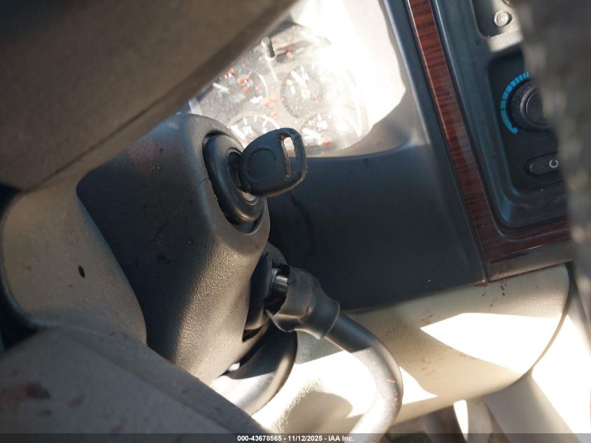 2003 Cadillac Escalade Standard VIN: 1GYEK63N93R291621 Lot: 43678565