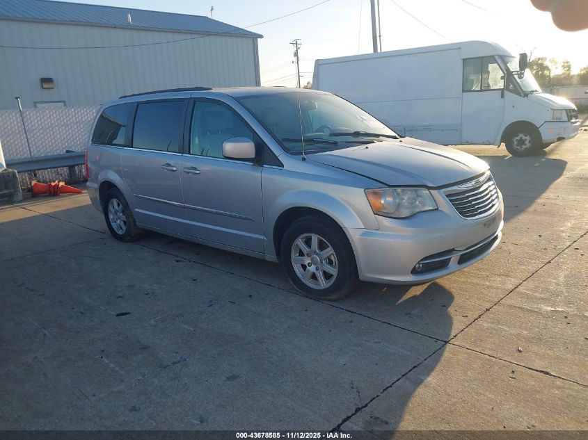 CHRYSLER TOWN & COUNTRY TOURING