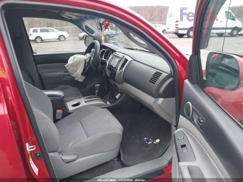 2014 TOYOTA TACOMA BASE V6 3TMMU4FN8EM066364