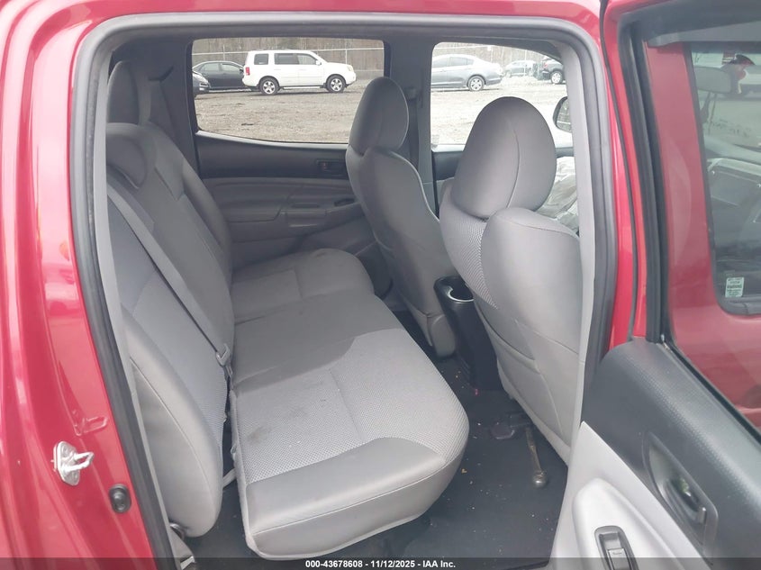 2014 TOYOTA TACOMA BASE V6 3TMMU4FN8EM066364