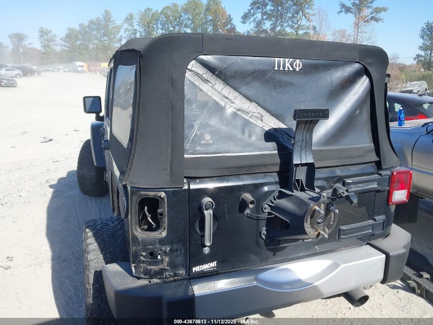 2008 Jeep Wrangler Unlimited Sahara VIN: 1J4GA59138L505040 Lot: 43678613