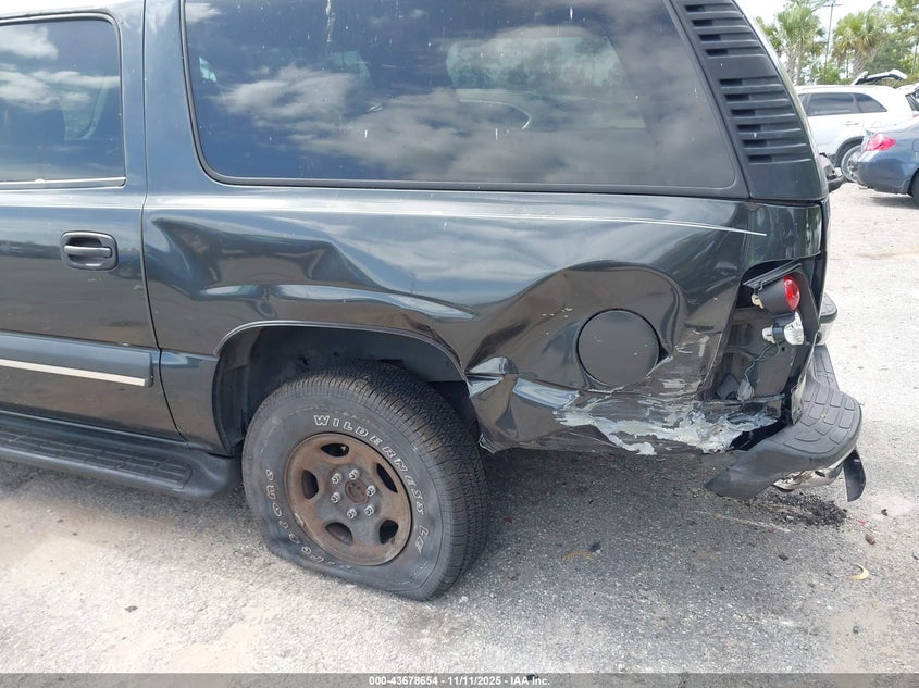 2003 Chevrolet Suburban 1500 Ls VIN: 3GNEC16Z93G255617 Lot: 43678654