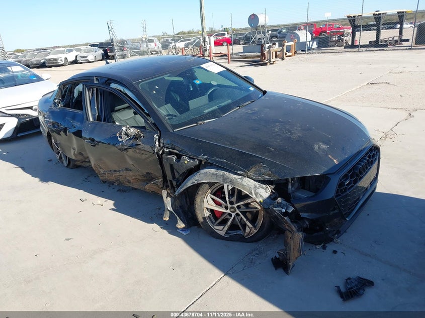 AUDI A4 PREMIUM PLUS 45 TFSI S LINE QUATTRO S TRONIC