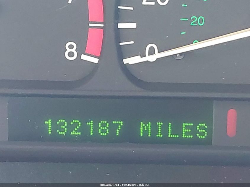 2001 Jaguar S-Type 3.0L V6 VIN: SAJDA01N91FM07811 Lot: 43678741