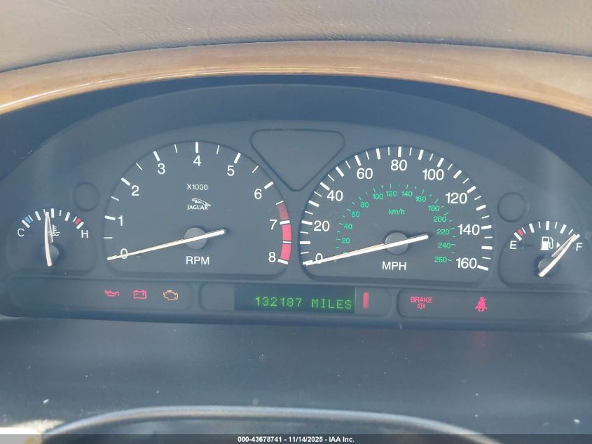 2001 Jaguar S-Type 3.0L V6 VIN: SAJDA01N91FM07811 Lot: 43678741