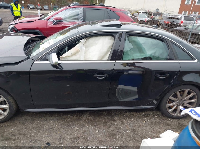 2014 Audi S4 3.0T Premium Plus VIN: WAUBGAFL5EA157761 Lot: 43678787