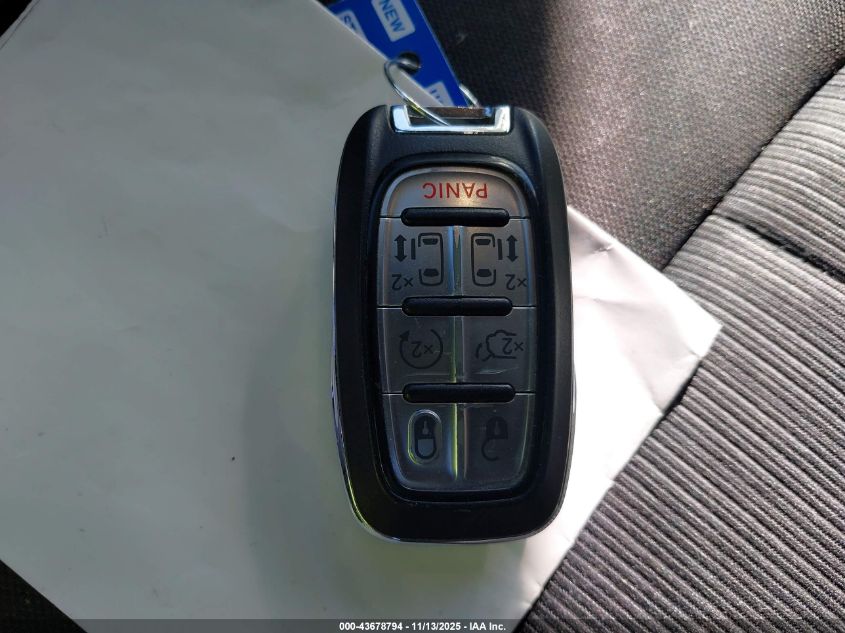 2017 Chrysler Pacifica Touring Plus VIN: 2C4RC1BG5HR782120 Lot: 43678794