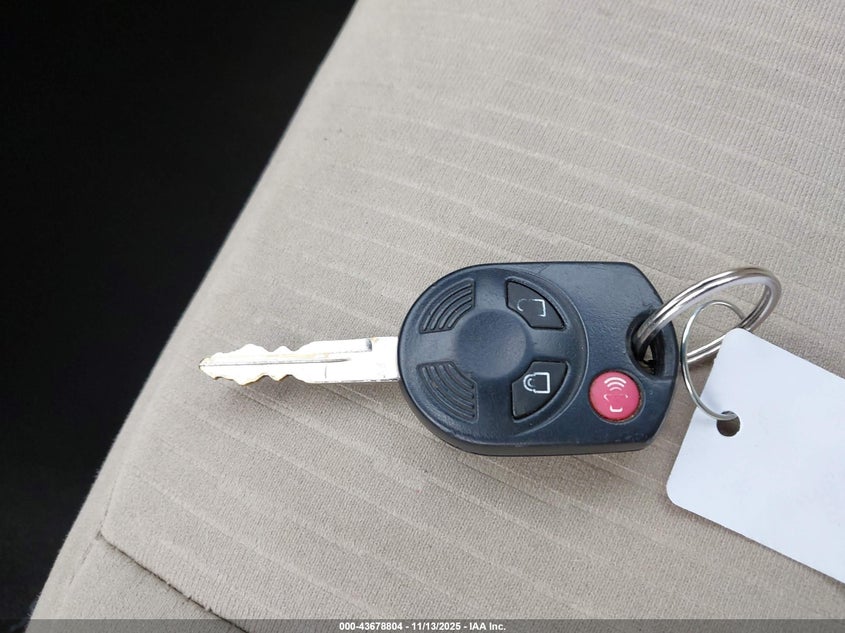 2009 Ford Taurus X Sel VIN: 1FMDK02W39GA04122 Lot: 43678804