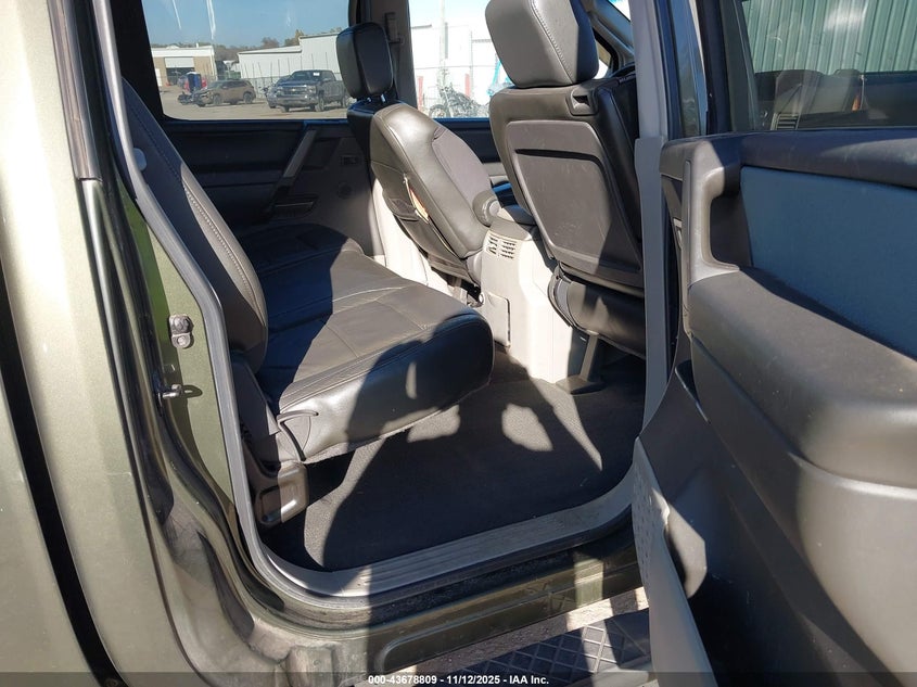 2004 Nissan Titan Le VIN: 1N6AA07B44N512178 Lot: 43678809