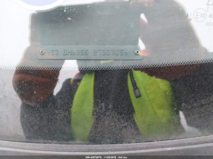 2002 Subaru Legacy L VIN: 4S3BH635527303054 Lot: 43678876