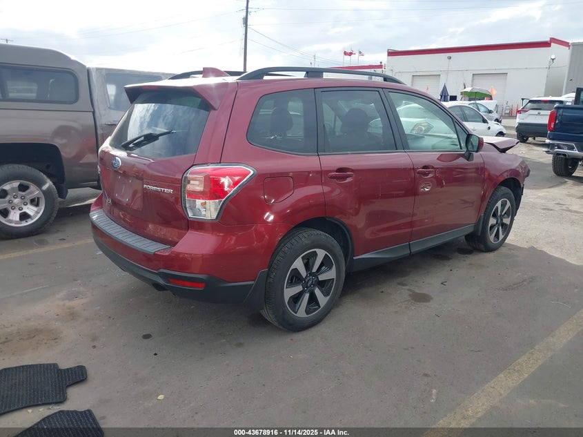 JF2SJAGC7JH460496 2018 SUBARU FORESTER photo no. 4