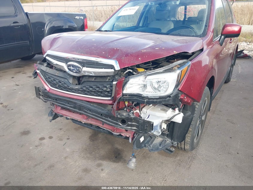 JF2SJAGC7JH460496 2018 SUBARU FORESTER photo no. 6