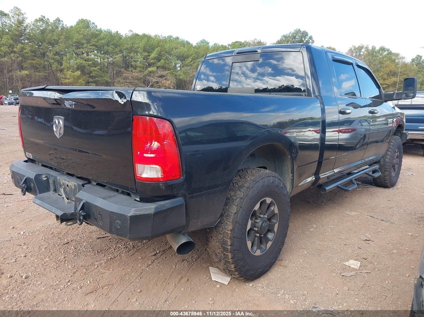 3D73Y3HL2AG154721 2010 DODGE RAM photo no. 4