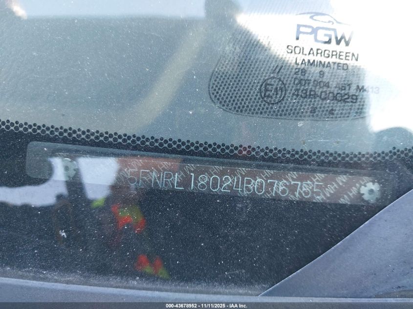 2004 Honda Odyssey Ex-L VIN: 5FNRL18024B076755 Lot: 43678952