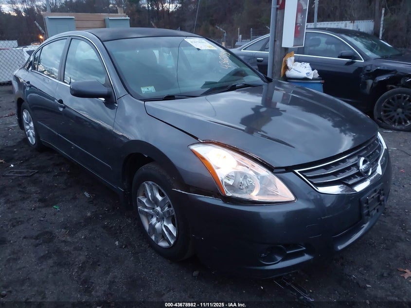 NISSAN ALTIMA 2.5 S