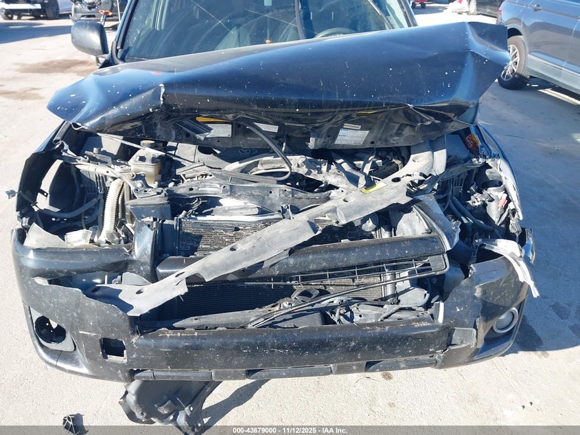 2009 Toyota Rav4 Sport VIN: JTMBF32V99D003552 Lot: 43679000