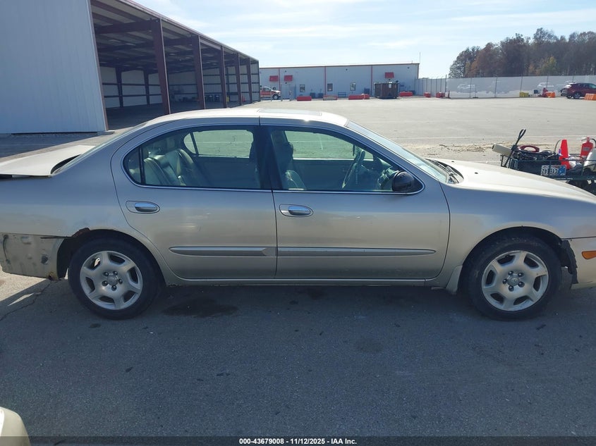 2000 Infiniti I30 Luxury/Touring VIN: JNKCA31A4YT115129 Lot: 43679008