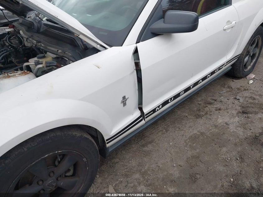 2006 Ford Mustang V6 VIN: 1ZVFT80N465180491 Lot: 43679056