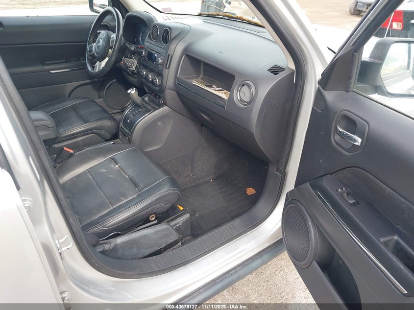 1J4NF4GB1BD276650 2011 JEEP LIBERTY (PATRIOT) photo no. 5