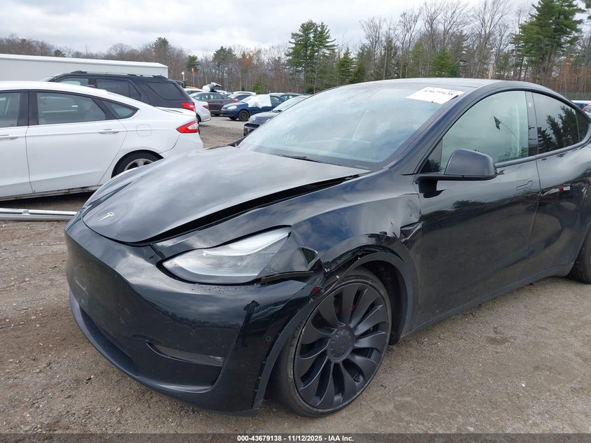 2021 Tesla Model Y Performance Dual Motor All-Wheel Drive VIN: 5YJYGDEF0MF201505 Lot: 43679138