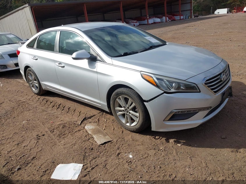 2015 HYUNDAI SONATA SE - 5NPE24AF7FH026276