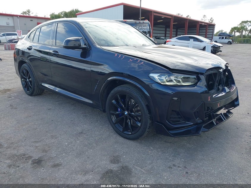 BMW X4 M40I