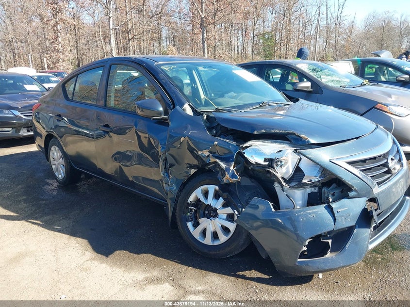 2017 NISSAN VERSA 1.6 S+ - 3N1CN7AP8HL817236