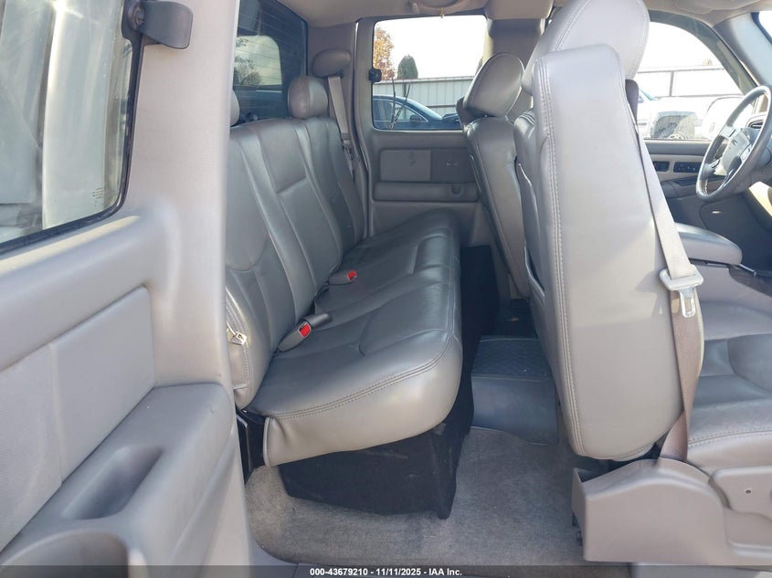 2004 GMC Sierra 1500 Denali VIN: 2GTFK69U941356650 Lot: 43679210