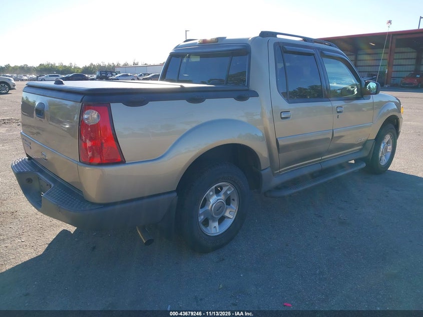 1FMZU77E22UB30147 2002 FORD EXPLORER SPORT TRAC photo no. 4
