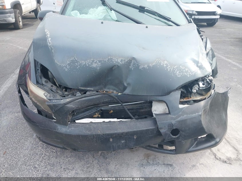 2005 Scion Tc VIN: JTKDE177050003282 Lot: 43679248