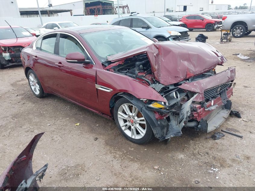 JAGUAR XE 25T PREMIUM