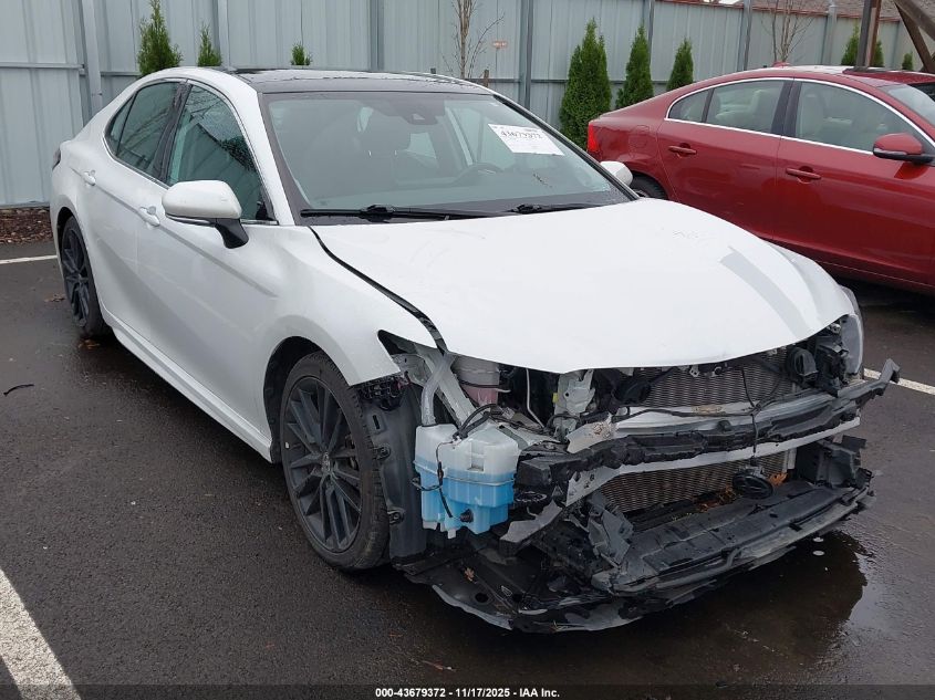 TOYOTA CAMRY XSE AWD