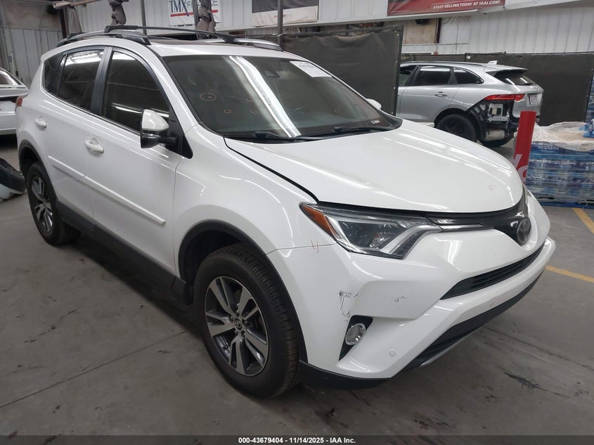 TOYOTA RAV4 XLE