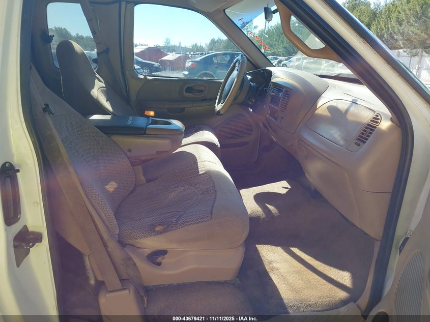 1FTRX17W8XNB80263 1999 FORD F-150 photo no. 5
