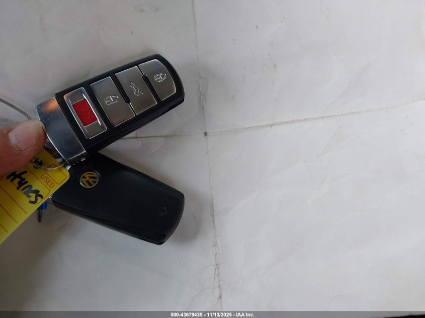 2011 Volkswagen Cc Sport VIN: WVWMP7AN7BE721731 Lot: 43679435