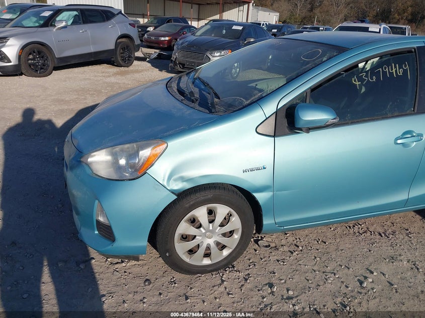 2012 Toyota Prius C Two VIN: JTDKDTB35C1027912 Lot: 43679464