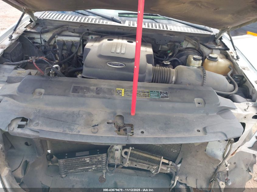 2004 Ford Expedition Eddie Bauer VIN: 1FMRU17W64LB34460 Lot: 43679479