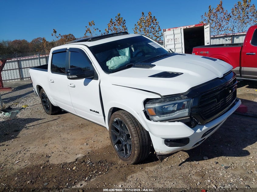 RAM 1500 LARAMIE 4X4 5 7 BOX